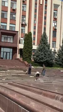 Тирасполь активно готовится ко Дню Республики