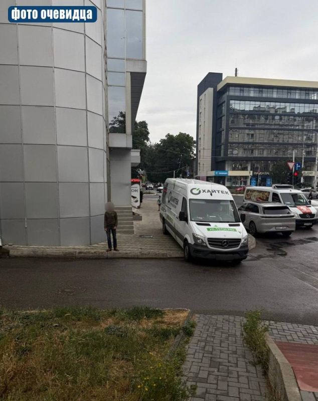 Припарковался неудачно — получил сразу два штрафа