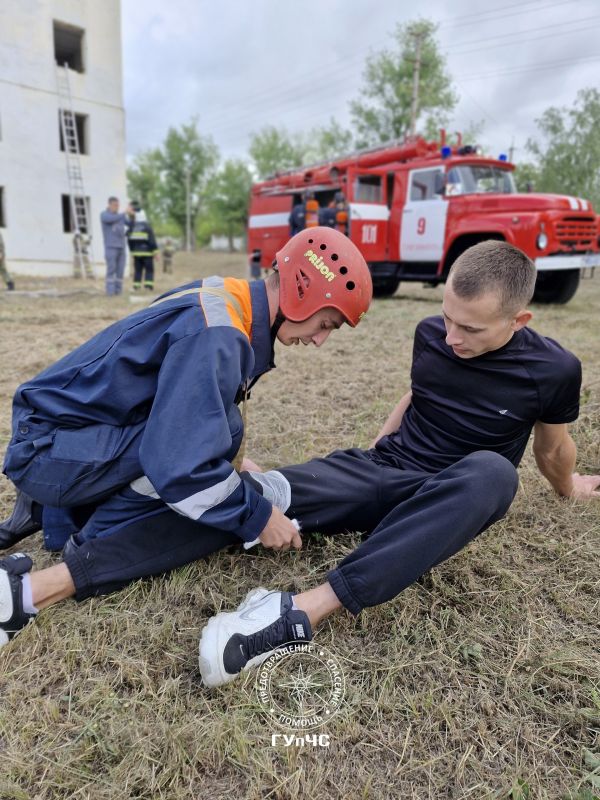 Взрыв бытового газа в многоквартирном доме — легенда учений Гражданской защиты в Григориополе Взрыв бытового газа в многоквартирном доме — легенда учений Гражданской защиты в Григориополе