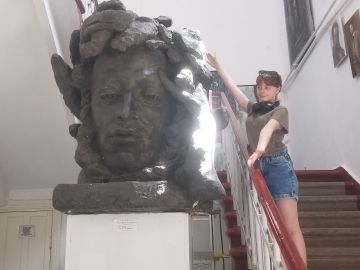 Творческая девушка из Тирасполя Таисия Спичикова недавно поступила в Бендерский высший художественный колледж
