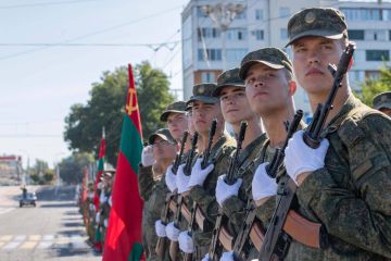 ПРЕЗИДЕНТ ВАДИМ КРАСНОСЕЛЬСКИЙ: Я ГОРЖУСЬ АРМИЕЙ ПРИДНЕСТРОВЬЯ