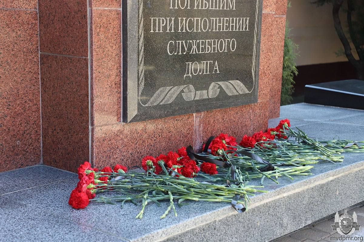 В МВД отметили 36-ю годовщину образования Приднестровья В МВД отметили 36-ю годовщину образования Приднестровья