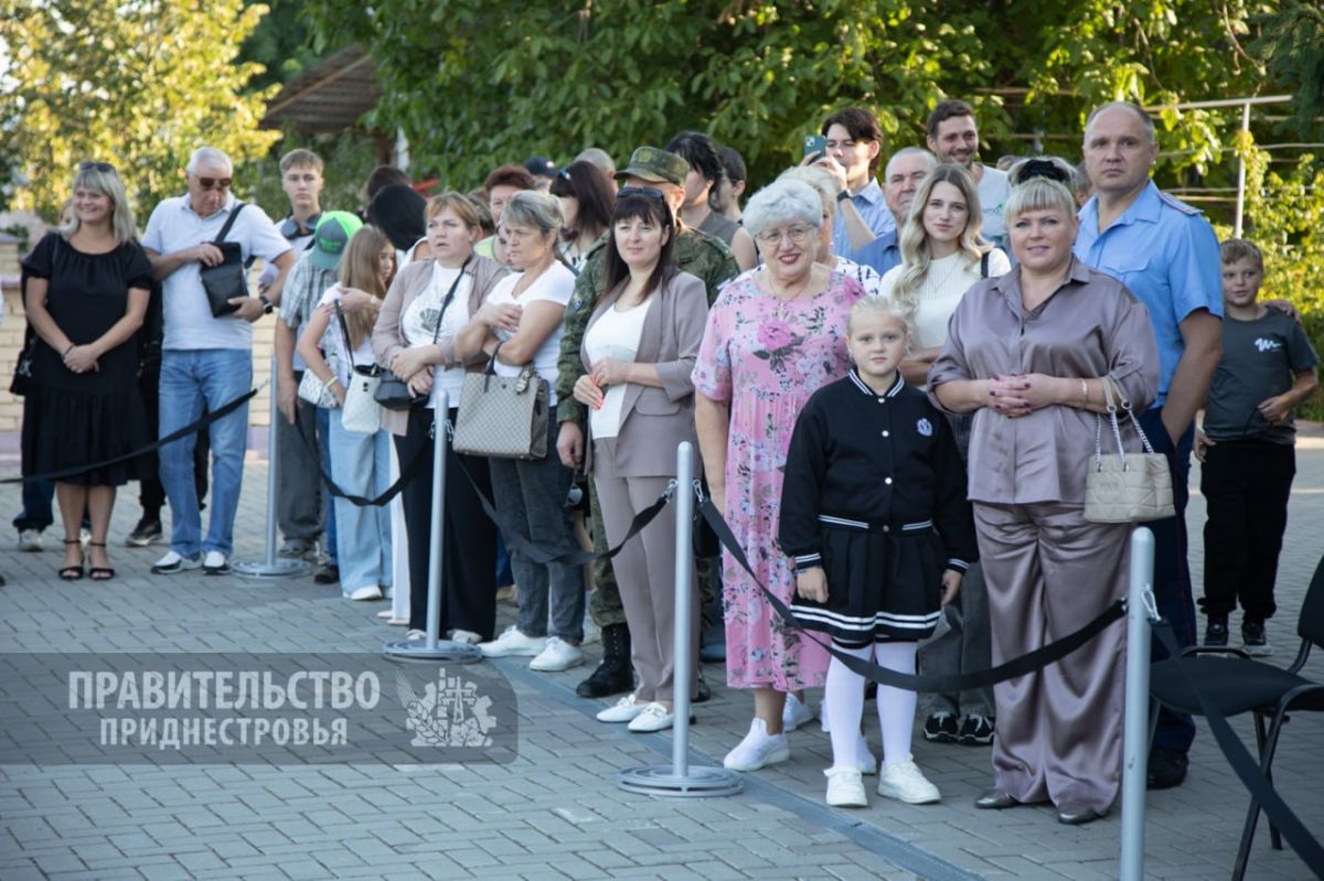 48 первокурсников ТЮИ приняли присягу 48 первокурсников ТЮИ приняли присягу