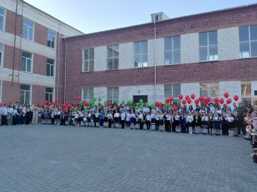 В Тираспольской школе №3 им. А.П. Чехова – торжественная линейка