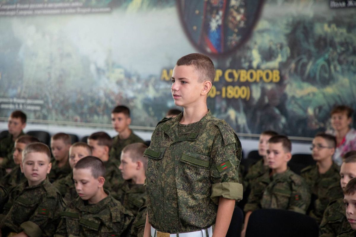 В СУВОРОВСКОМ УЧИЛИЩЕ ПРОЗВУЧАЛ ПЕРВЫЙ ЗВОНОК НОВОГО УЧЕБНОГО ГОДА В СУВОРОВСКОМ УЧИЛИЩЕ ПРОЗВУЧАЛ ПЕРВЫЙ ЗВОНОК НОВОГО УЧЕБНОГО ГОДА