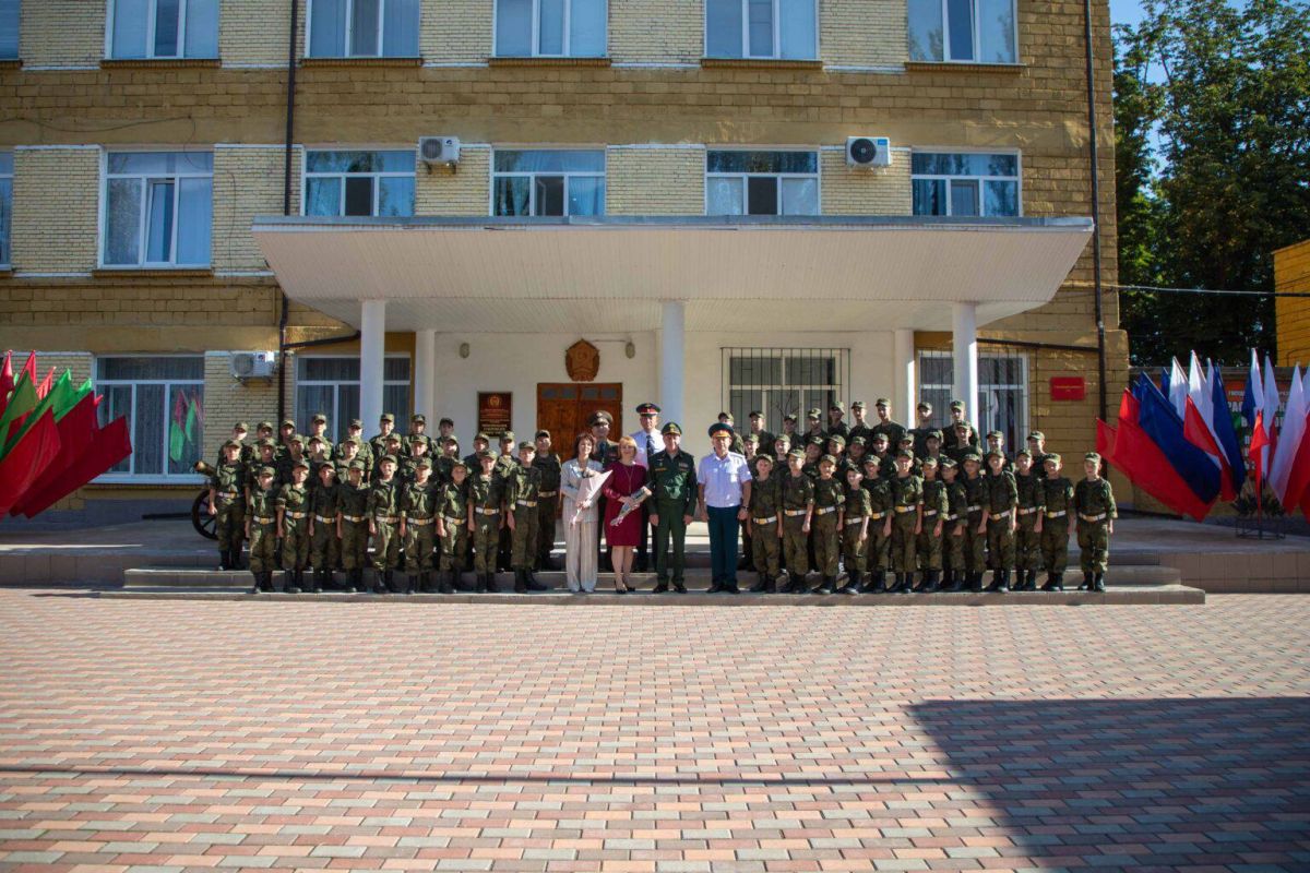 В СУВОРОВСКОМ УЧИЛИЩЕ ПРОЗВУЧАЛ ПЕРВЫЙ ЗВОНОК НОВОГО УЧЕБНОГО ГОДА В СУВОРОВСКОМ УЧИЛИЩЕ ПРОЗВУЧАЛ ПЕРВЫЙ ЗВОНОК НОВОГО УЧЕБНОГО ГОДА