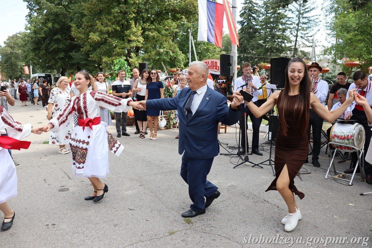 Молдавское подворье Молдавское подворье