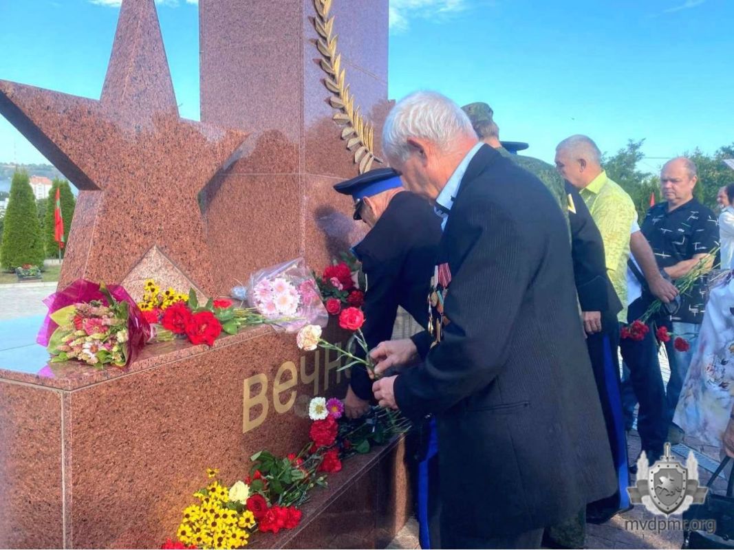 Праздник объединяет поколения Праздник объединяет поколения