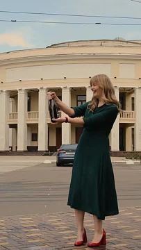 Если ещё не поднимали бокал за нашу республику, то сейчас самое время