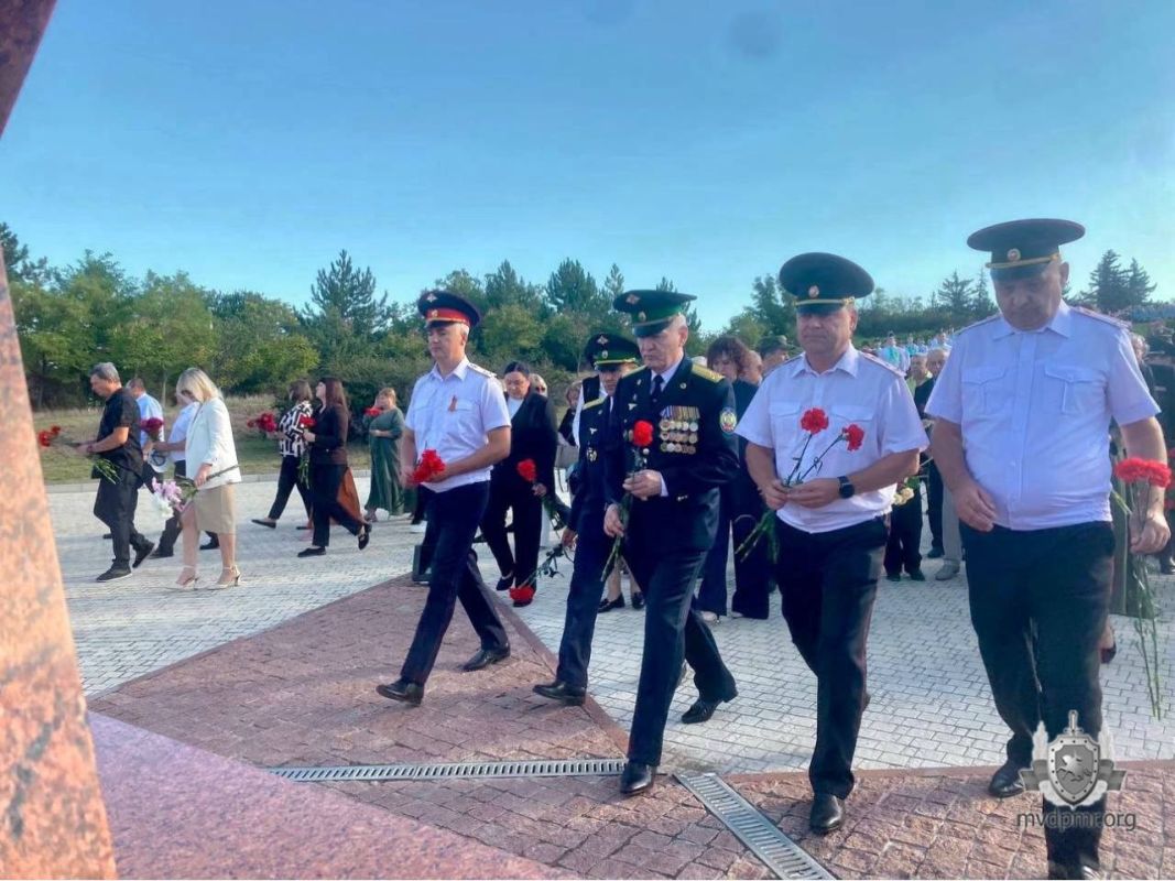 Праздник объединяет поколения Праздник объединяет поколения