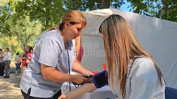 Минздрав: в праздничные дни более тысячи человек посетили «Шатры здоровья»