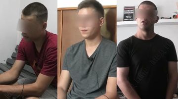 ������ � ���� 90-� � �������: ������ � ����� � ��������� �����