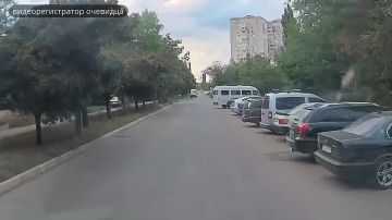 В Тирасполе водитель «Теслы» выехал на встречку