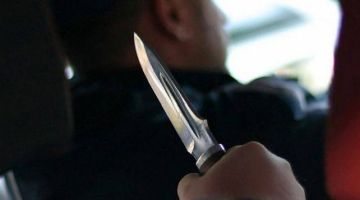 Ударил таксиста ножом и обокрал товарищей: тираспольчанину грозит до 10 лет тюрьмы