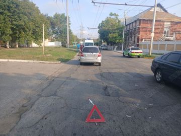 Сбил велосипедиста. Утром 12 сентября в Бендерах на улице Индустриальной автомобиль «Хонда» столкнулся с велосипедистом