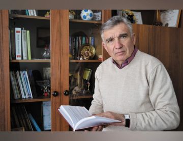 ". Нам необходимо вернуть печатному слову место в семейной и школьной культуре"