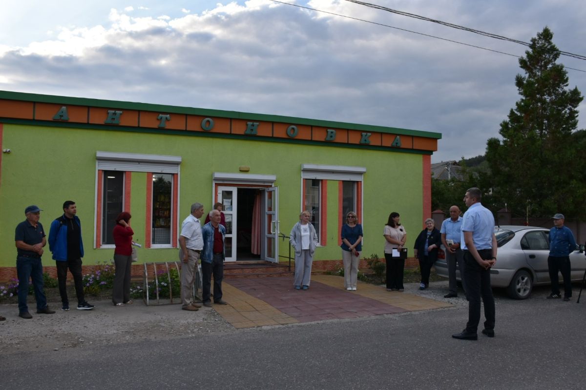В Каменке проходят встречи с жителями В Каменке проходят встречи с жителями