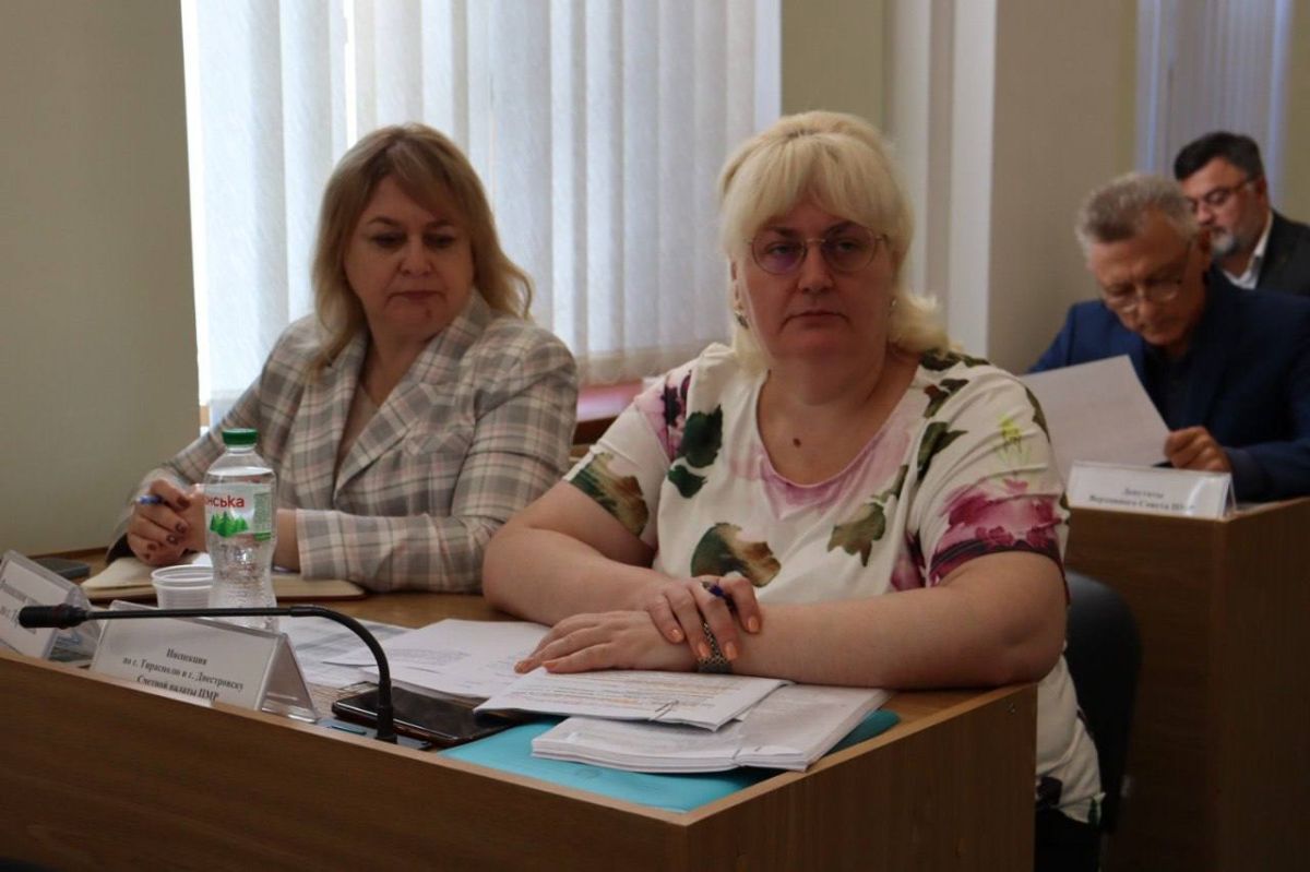 В Тирасполе прошло очередное заседание сессии городского Совета народных депутатов В Тирасполе прошло очередное заседание сессии городского Совета народных депутатов