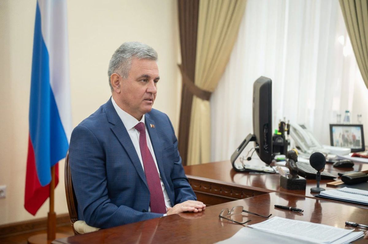Президент обсудил с министром по социальной защите и труду Еленой Куличенко положение дел в социальной сфере Приднестровья