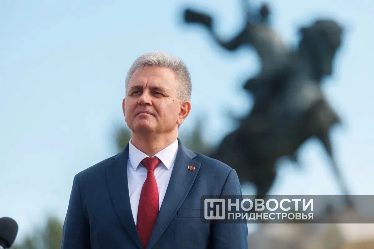 Референдум – это очень серьезный институт, такое голосование проводится, когда государство нуждается в выборе своего пути развития, отметил Президент Вадим Красносельский в выступлении, которое опубликовано на сайте главы...