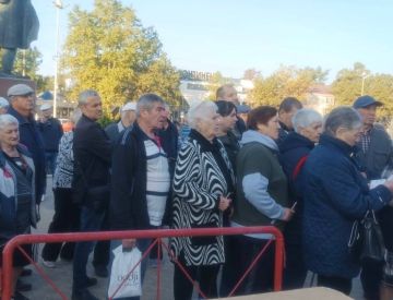 С 8:00 утра в Рыбницком Дворце культуры начал работу избирательный участок для голосования на выборах депутатов Государственной Думы Российской Федерации