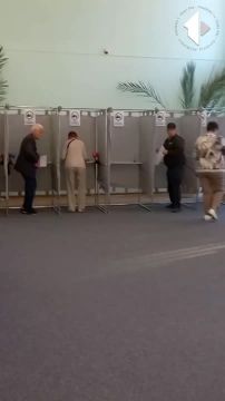 Голосование во Дворце Республики уже идёт полным ходом