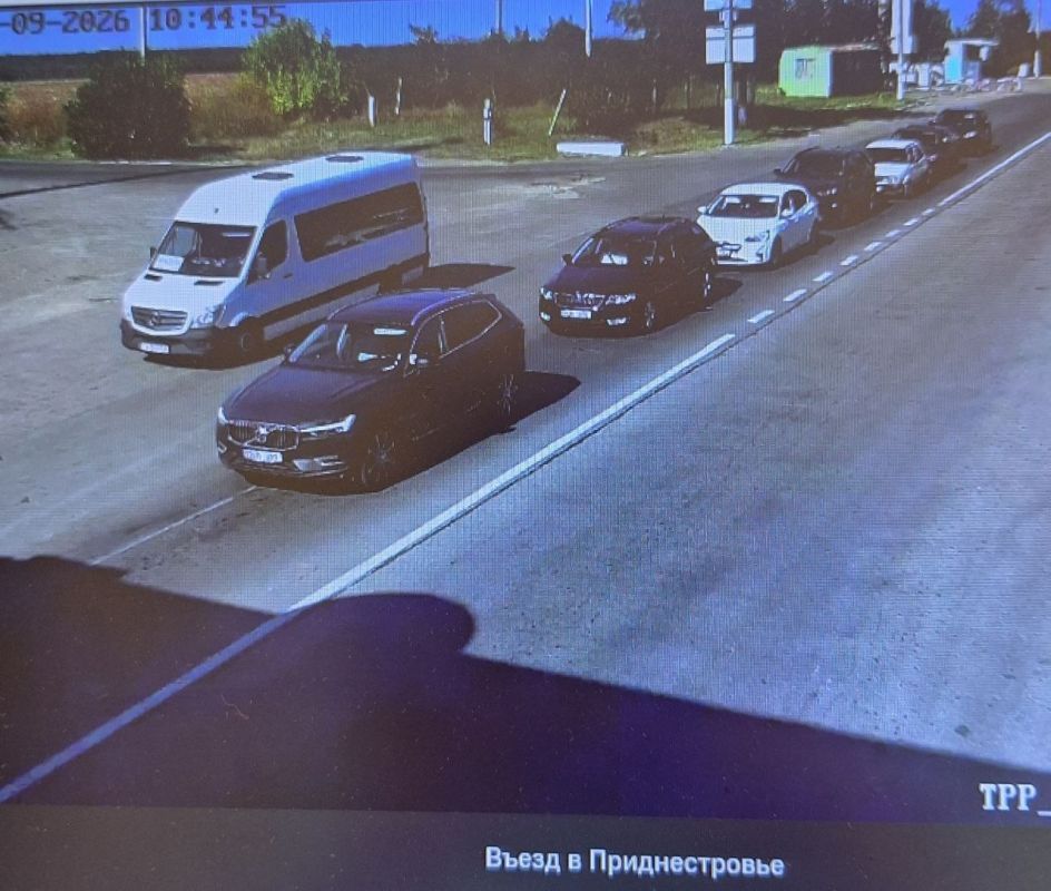 Очереди на въезд на границе с Молдовой Очереди на въезд на границе с Молдовой
