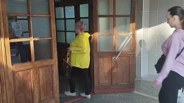 Сегодня в Бендерах участки будут работать в ДК им. Ткаченко, политехническом филиале ПГУ и 18-й школе