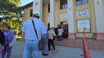 Голосование в Каменке. Видео: ТВ ПМР