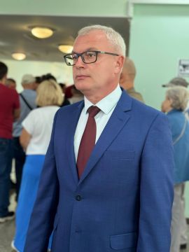 «Приднестровье всегда славилось тем, что электоральные процессы проходили здесь открыто, в прозрачном ключе. Все имели возможность голосовать и высказывать своё мнение», – Виталий Нягу