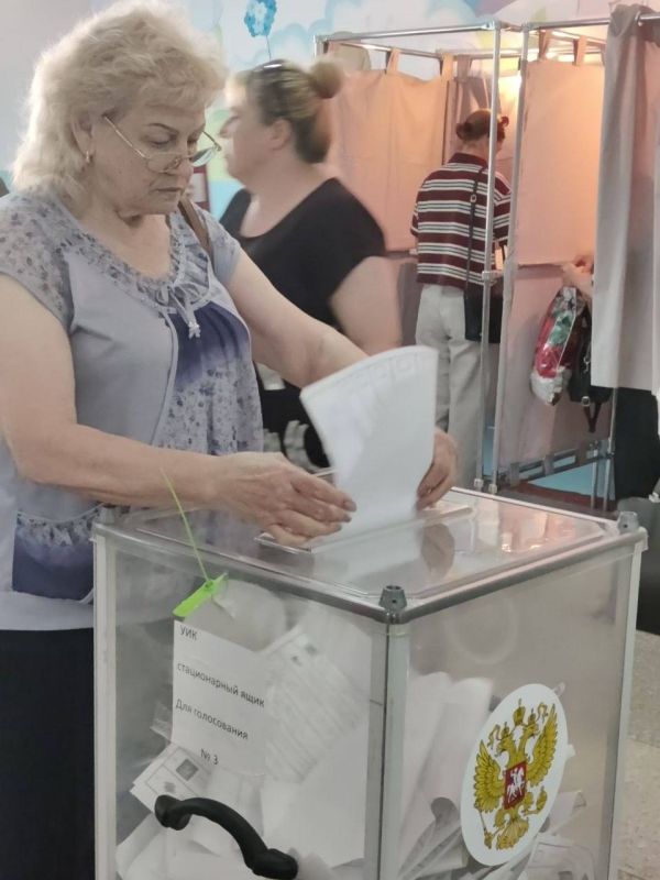 Отмечается высокая активность избирателей на всех участках для голосования в Бендерах Отмечается высокая активность избирателей на всех участках для голосования в Бендерах