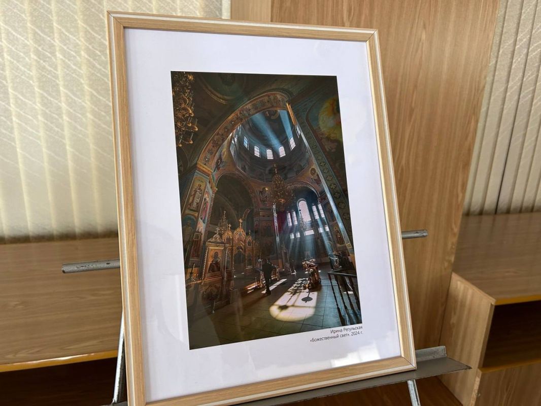 Выставку произведений фотоискусства «Мир вам» открыли в Тирасполе во Дворце детско-юношеского творчества Выставку произведений фотоискусства «Мир вам» открыли в Тирасполе во Дворце детско-юношеского творчества