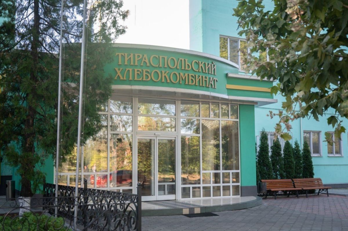 Президент посетил Тираспольский хлебокомбинат Президент посетил Тираспольский хлебокомбинат