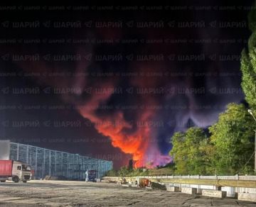Ночью были атакованы склады в Усатово Одесской области