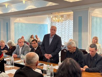 «В конце 80-х, в начале 90-х нам пришлось отстаивать эту землю, не только землю — мы отстаивали свою жизнь