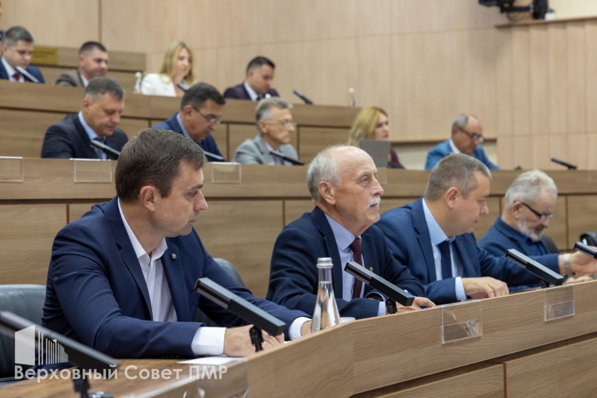 Верховный Совет принял госпрограмму «Учебник» на 2027–2031 годы Верховный Совет принял госпрограмму «Учебник» на 2027–2031 годы