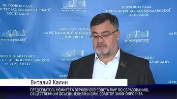 Надбавки за квалификационные категории при переходе на руководящие должности сохранят педагогам всех уровней образования
