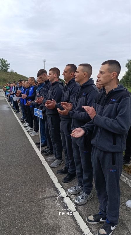 Открыл соревнования вице-премьер Виталий Нягу Открыл соревнования вице-премьер Виталий Нягу