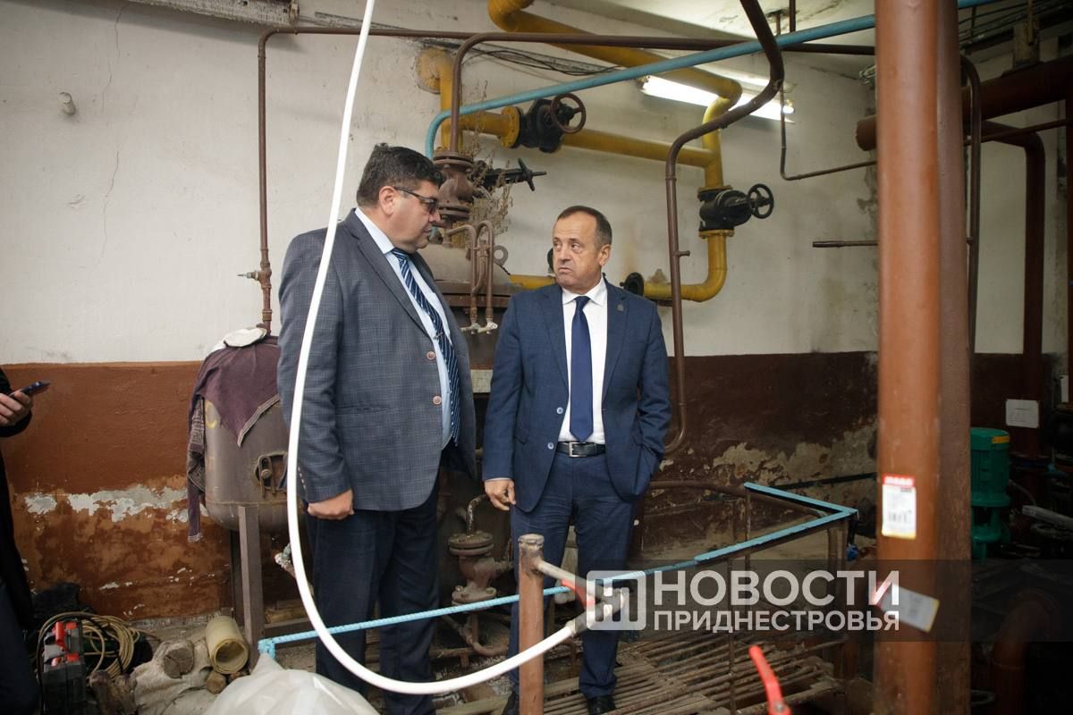 До 1 октября котельная в селе Тея должна быть полностью отремонтирована До 1 октября котельная в селе Тея должна быть полностью отремонтирована