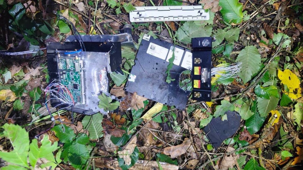 На обломках взорвавшегося в Бричанском районе аппарата обнаружили маркировку «ГЕРАНЬ 4» На обломках взорвавшегося в Бричанском районе аппарата обнаружили маркировку «ГЕРАНЬ 4»