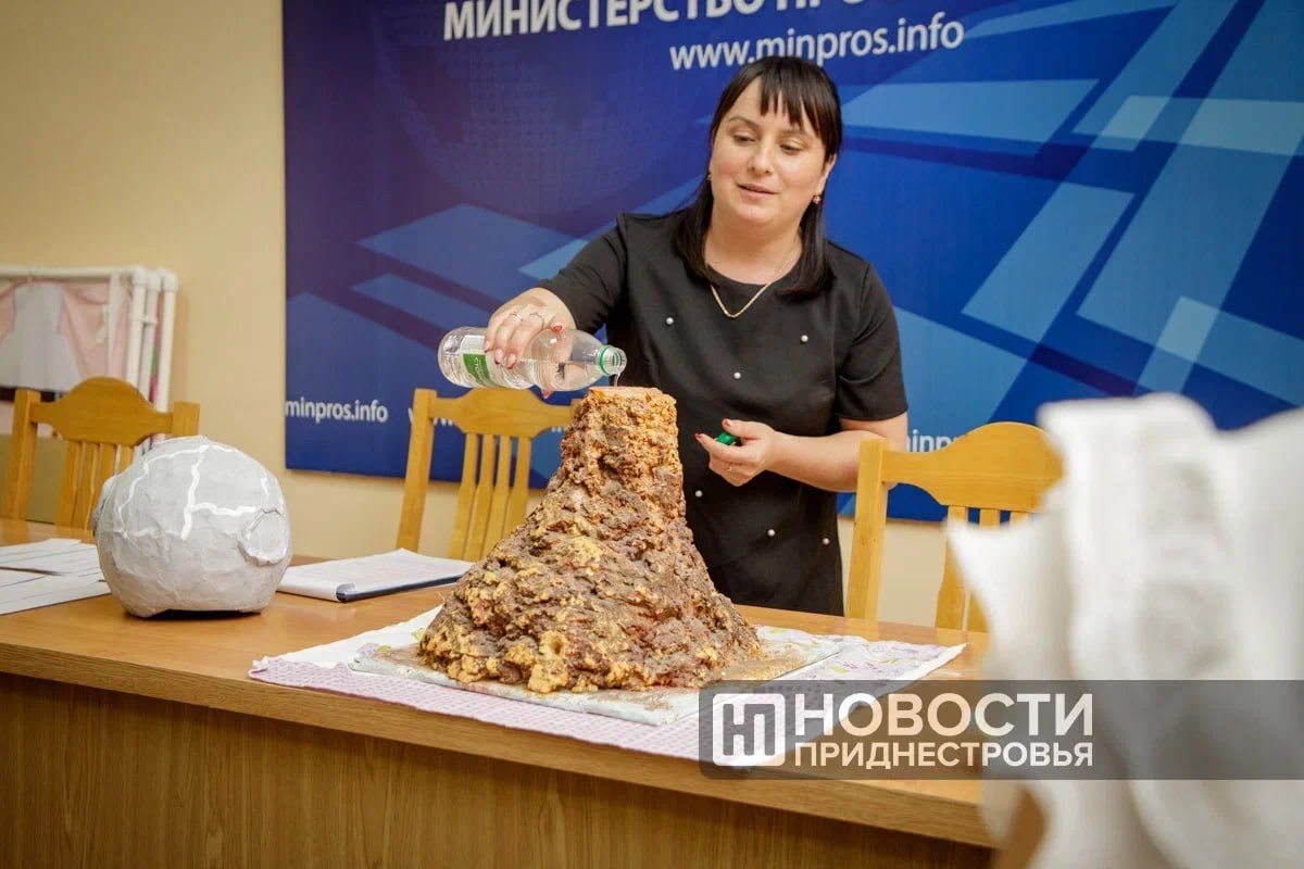 В Минпросе идет республиканский конкурс «Педагог года» В Минпросе идет республиканский конкурс «Педагог года»