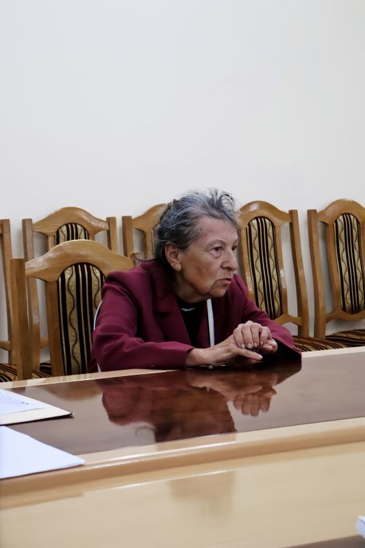Глава столичной администрации Илона Тюряева, совместно с профильными специалистами, провела приём граждан по личным вопросам Глава столичной администрации Илона Тюряева, совместно с профильными специалистами, провела приём граждан по личным вопросам