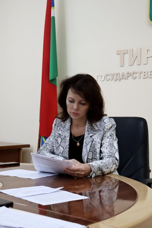 Глава столичной администрации Илона Тюряева, совместно с профильными специалистами, провела приём граждан по личным вопросам Глава столичной администрации Илона Тюряева, совместно с профильными специалистами, провела приём граждан по личным вопросам