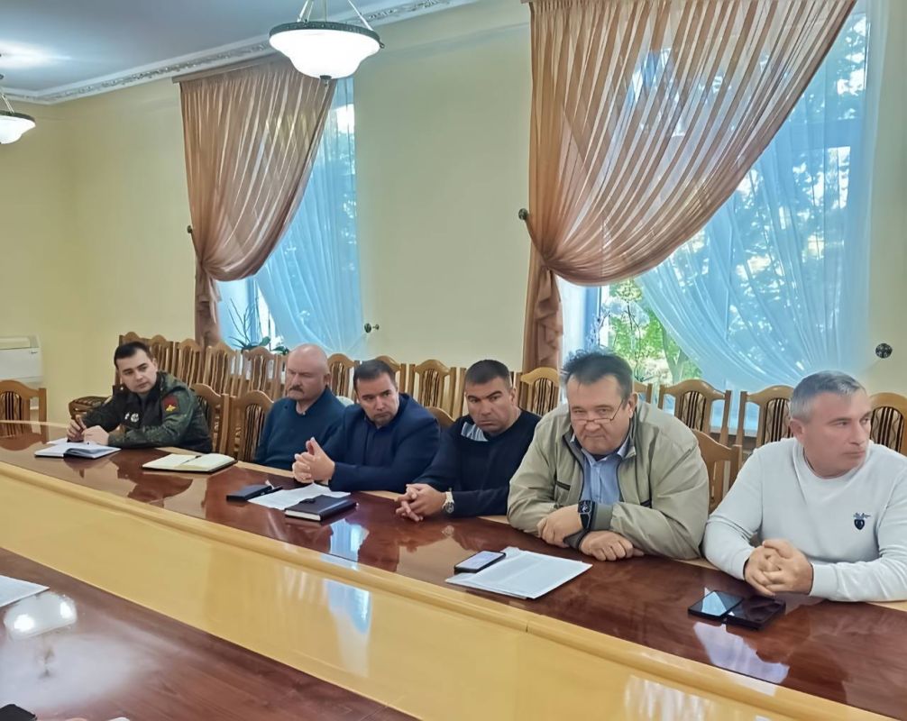 В столичной администрации прошло второе заседание комиссии по предупреждению и ликвидации ЧС и обеспечению пожарной безопасности В столичной администрации прошло второе заседание комиссии по предупреждению и ликвидации ЧС и обеспечению пожарной безопасности