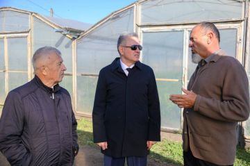 Президент Вадим Красносельский посетил научно-исследовательский центр селекции, семеноводства и агротехники