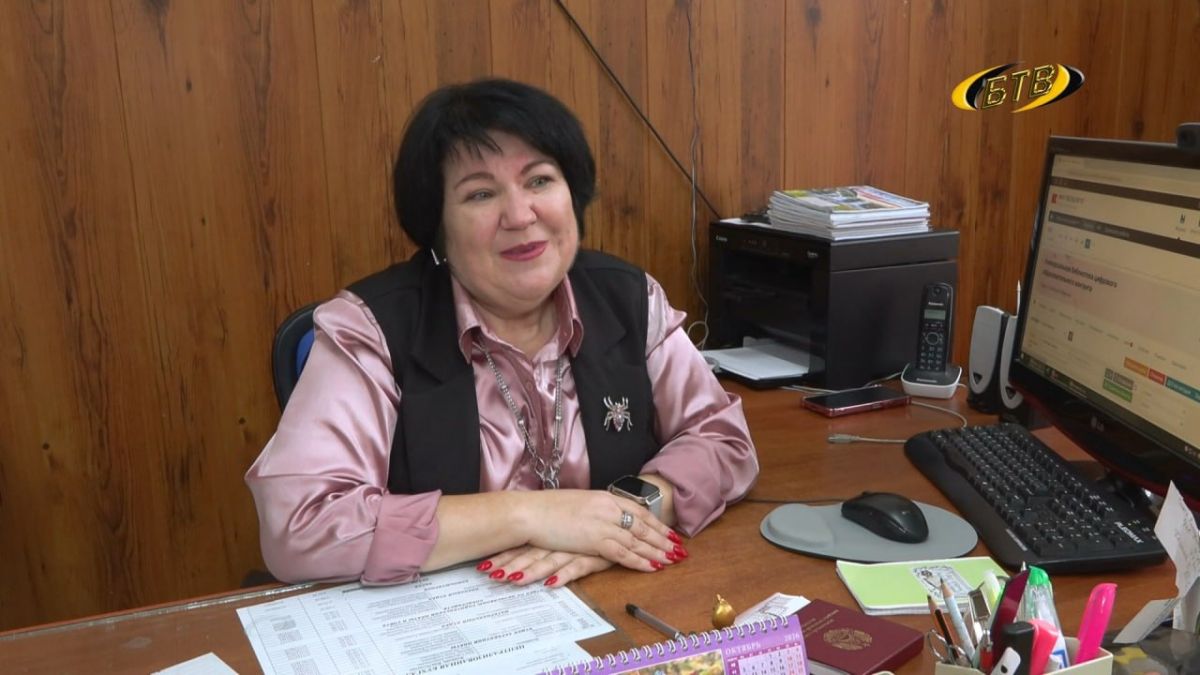 Школа стала её жизнью. Наталья Гылка почти 40 лет работает в Бендерской школе №13 Школа стала её жизнью. Наталья Гылка почти 40 лет работает в Бендерской школе №13