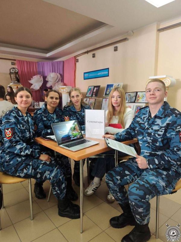 Сделать город лучше. . Курсанты и студенты Тираспольского юридического института МВД ПМР приняли участие в Республиканском форуме молодых учёных «Научная волна», который состоялся в ПГУ имени Т.Г. Шевченко