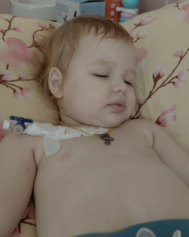 Двухлетней девочке срочно нужна помощь Двухлетней девочке срочно нужна помощь
