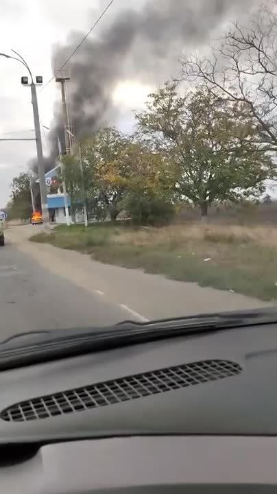 Ещё одно видео горящей машины на выезде из Тирасполя