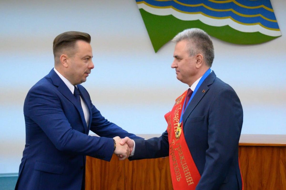 Вадим Красносельский стал Почётным гражданином Тирасполя Вадим Красносельский стал Почётным гражданином Тирасполя